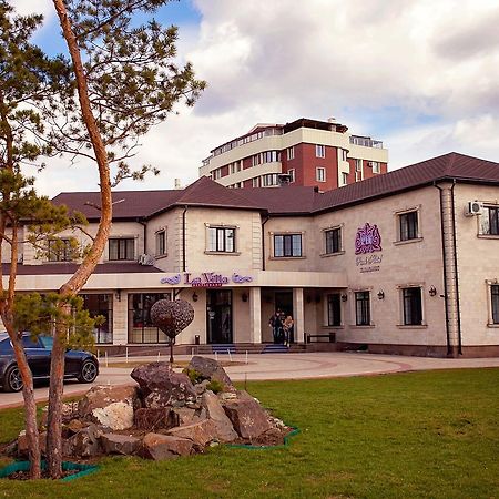 Park Hotel Karagandy 외부 사진
